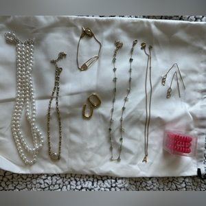 Jewelry Bundle 🤍